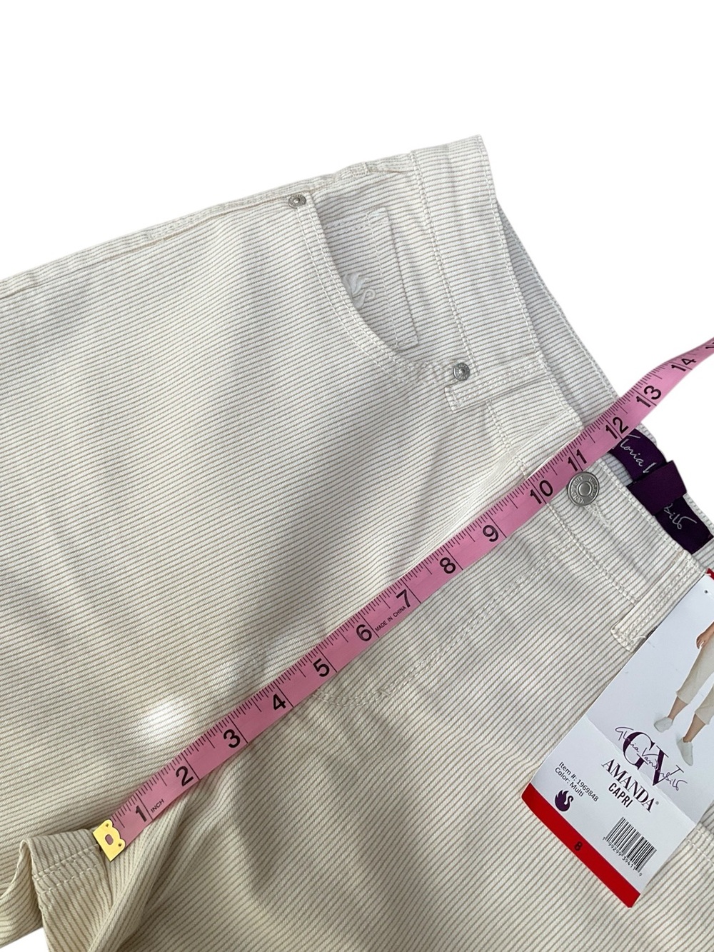 Gloria Vanderbilt Women’s Capri Multi Cream Cropped Capris Size 8 NWT - Picture 5 of 12
